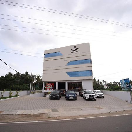 Bliss Regency Business Hotel Palakkad Extérieur photo